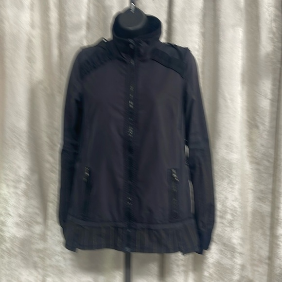 Lululemon jacket womens size 4 - Picture 1 of 8
